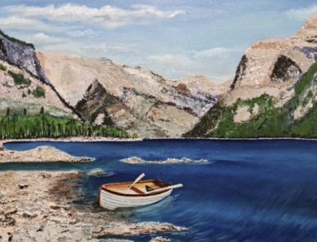 Boat in Lake Minnewanka